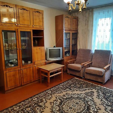 Эконом Вариант - Спальный Район Černihiv Exteriér fotografie